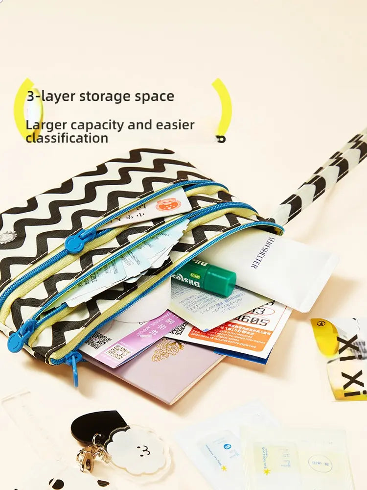 HugZ ID bag
